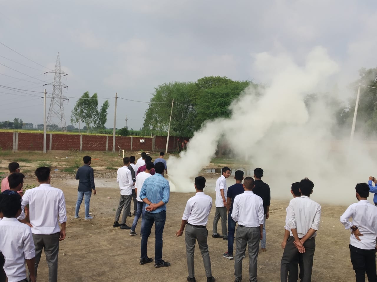 Fire Extinguisher 2018